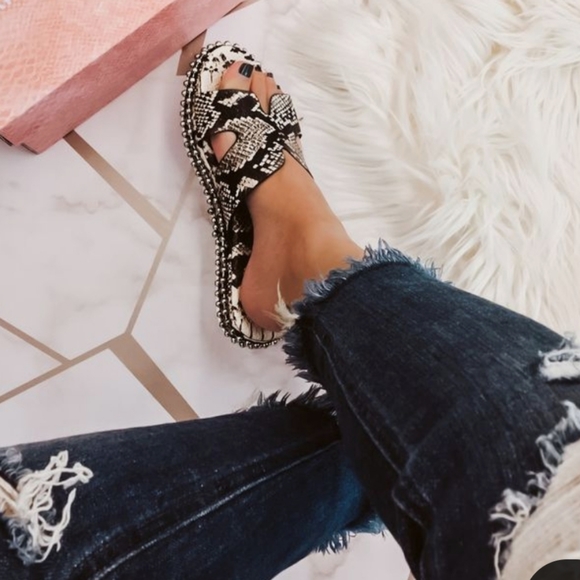 Cape Robbin Studded Snake Skin Sandals - Picture 7 of 7